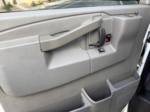 2018 Chevrolet Express 2500