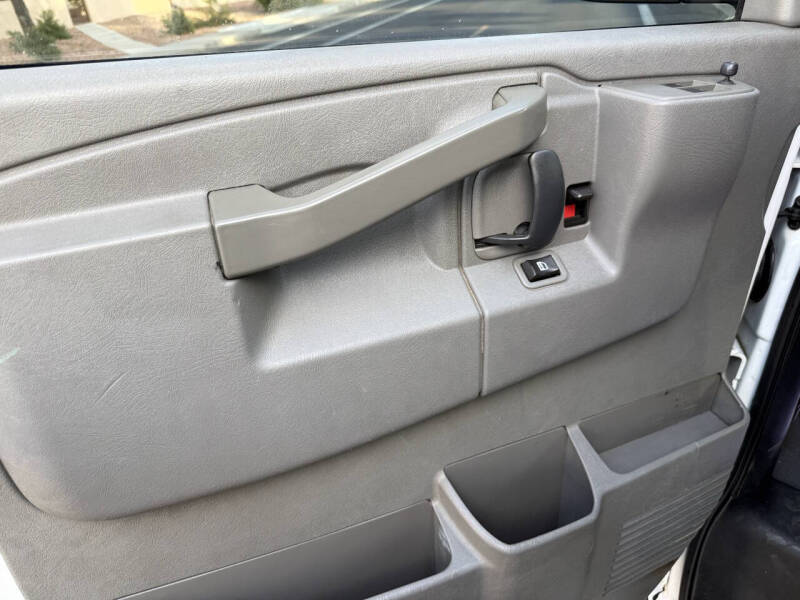 2018 Chevrolet Express 2500