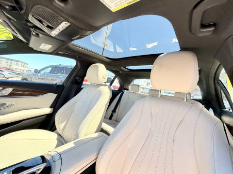 2017 Mercedes-Benz E-Class E 300 4MATIC