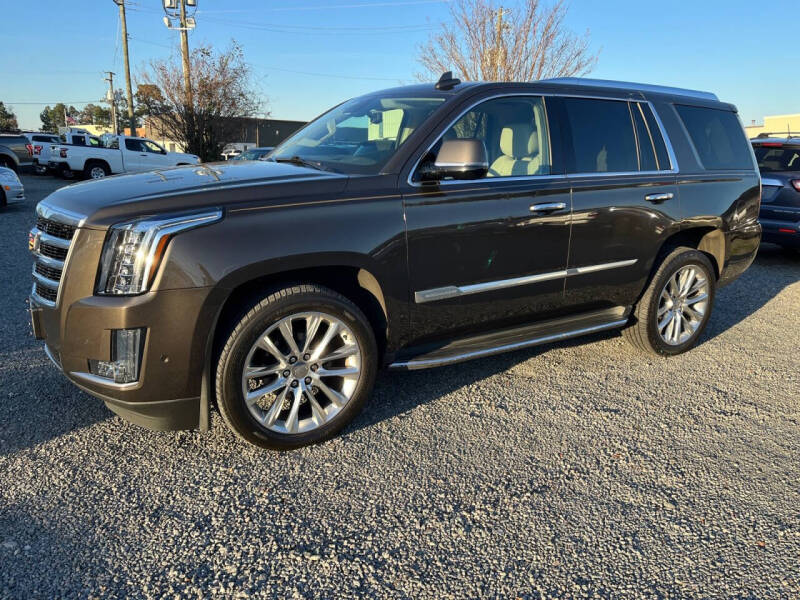 2020 Cadillac Escalade Luxury
