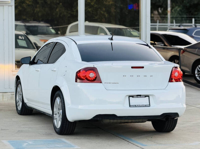 2014 Dodge Avenger SE