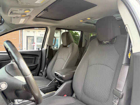 2011 Chevrolet Traverse LT
