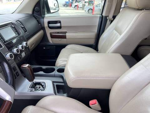 2016 Toyota Sequoia Platinum