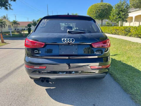 2017 Audi Q3 2.0T quattro Premium