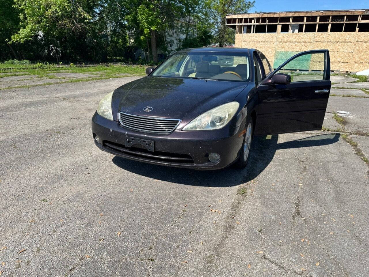 2005 Lexus ES 330 for sale at SRL SAHER in Lorain, OH