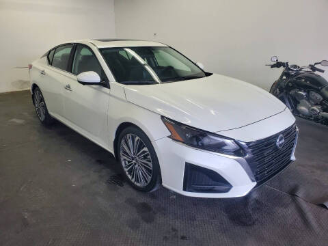 2023 Nissan Altima 2.5 SL