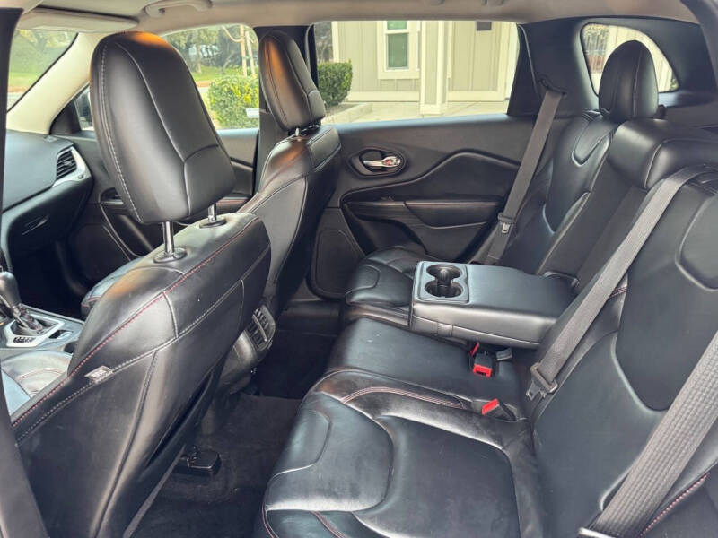 2014 Jeep Cherokee Trailhawk