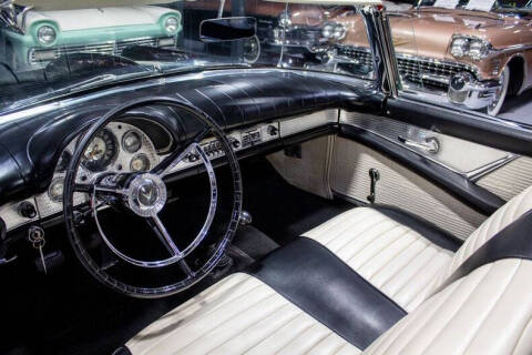 1957 Ford Thunderbird