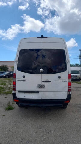 2008 Freightliner Sprinter 2500