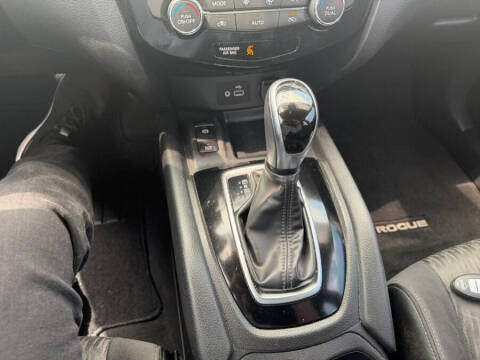 2020 Nissan Rogue