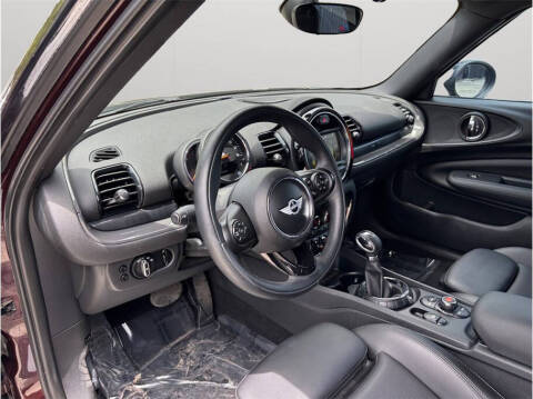 2017 MINI Clubman Cooper