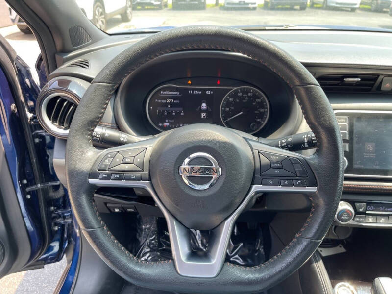 2019 Nissan Kicks SR