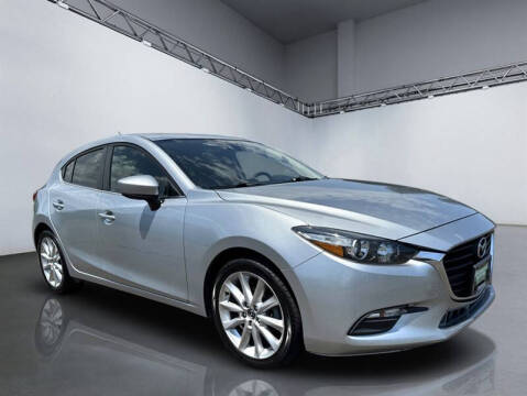 2017 Mazda MAZDA3 Touring 2.5