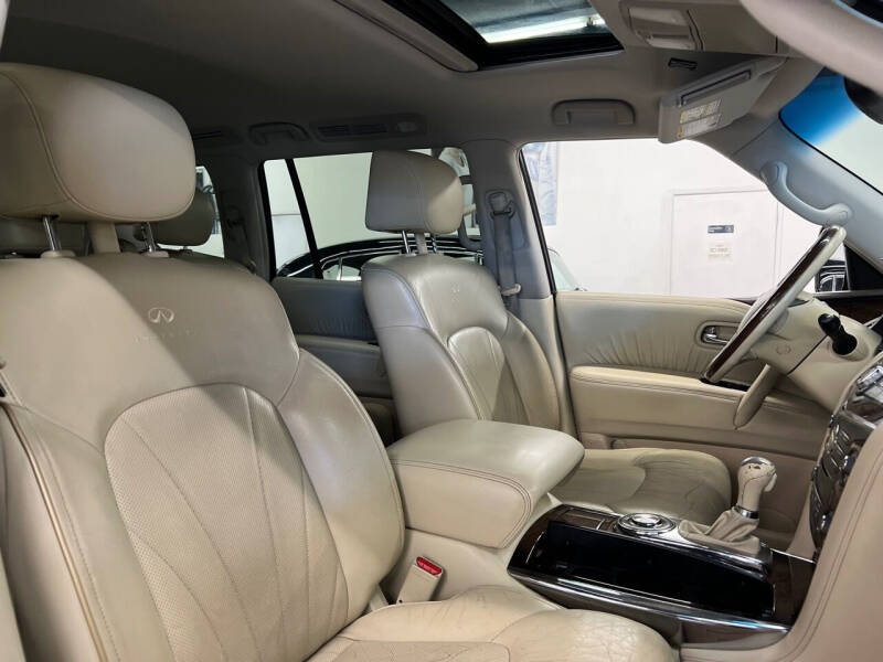 2011 Infiniti QX56