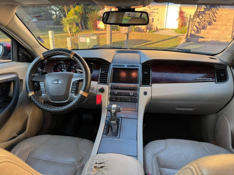 2012 Ford Taurus SEL