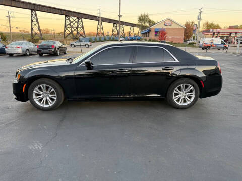 2020 Chrysler 300 Touring