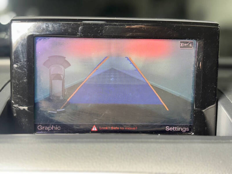 2017 Audi Q3 2.0T quattro Premium Plus