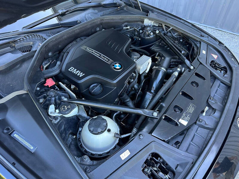 2014 BMW 5 Series 528i