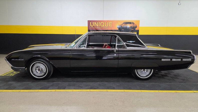 1962 Ford Thunderbird