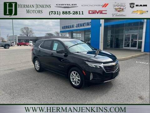 2022 Chevrolet Equinox for sale at CAR MART in Union City TN