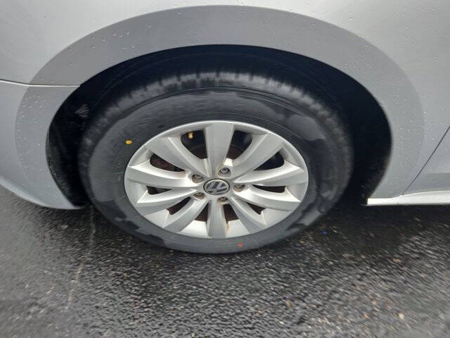 2015 Volkswagen Passat 1.8T Wolfsburg Edition