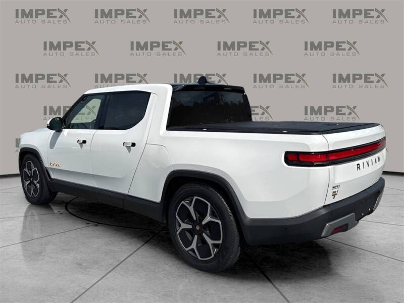 2023 Rivian R1T Adventure