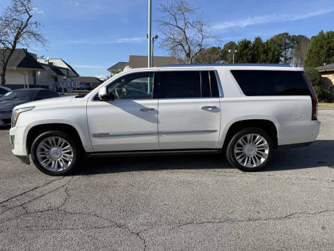 2017 Cadillac Escalade ESV Platinum