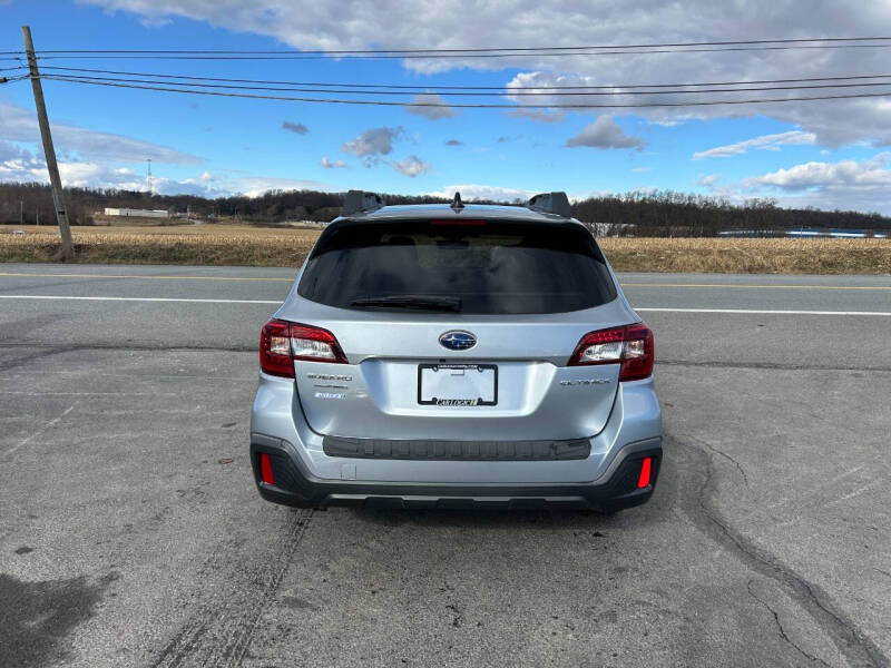 2018 Subaru Outback 2.5i Premium