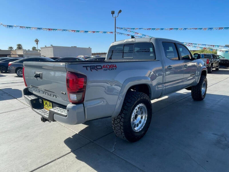 2019 Toyota Tacoma TRD Sport photo 8