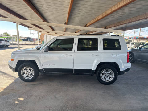 2016 Jeep Patriot for sale at Kann Enterprises Inc. in Lovington NM