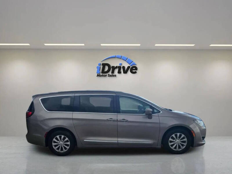 2018 Chrysler Pacifica Touring L Plus