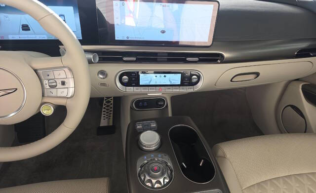 2024 Genesis GV60 Performance