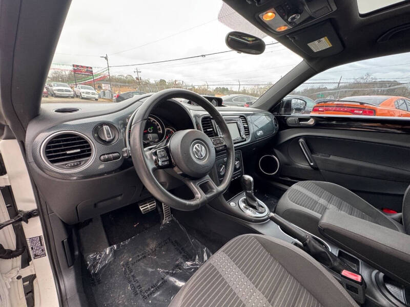 2013 Volkswagen Beetle Turbo Fender Edition