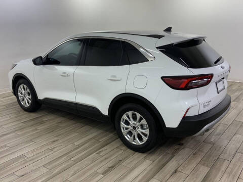 2023 Ford Escape Hybrid Active