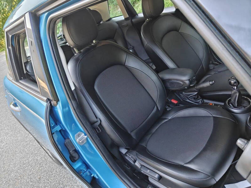 2018 MINI Hardtop 4 Door Cooper