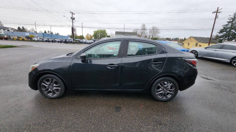 2019 Toyota Yaris LE