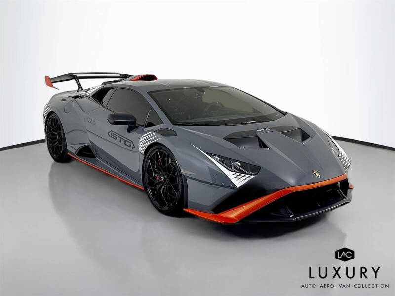 2021 Lamborghini Huracan STO