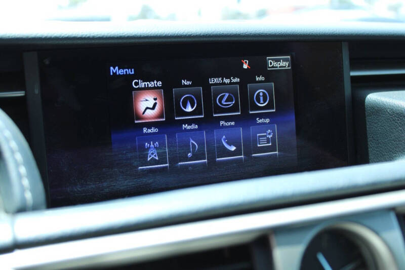 2016 Lexus IS 200t