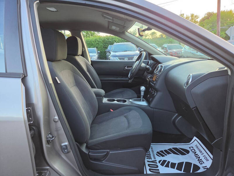 2014 Nissan Rogue Select S