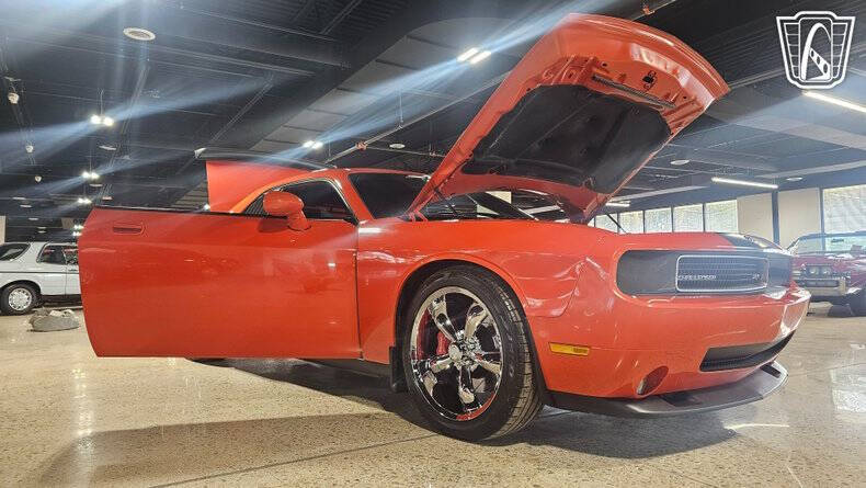 2009 Dodge Challenger SRT8