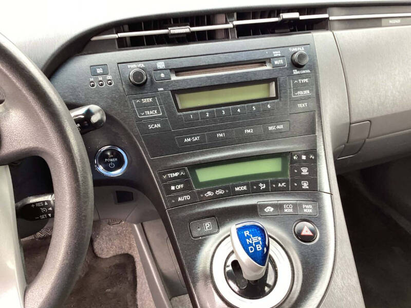 2011 Toyota Prius Two