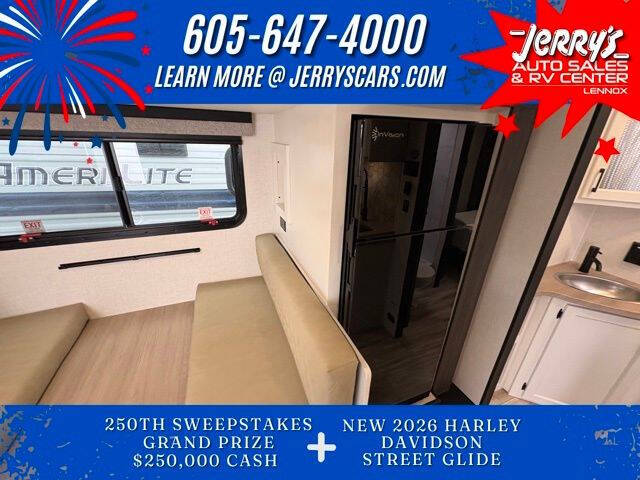 2026 Venture RV Stinger