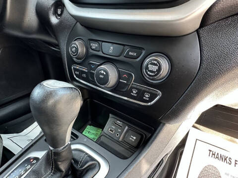 2018 Jeep Cherokee Latitude Plus