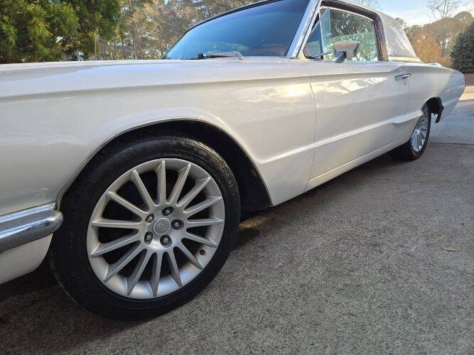 1966 Ford Thunderbird