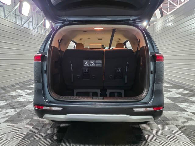 2024 Kia Carnival EX