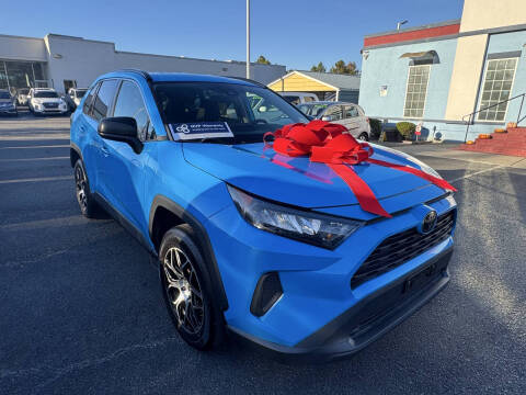 2019 Toyota RAV4 LE