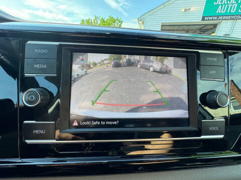 2023 Volkswagen Taos S