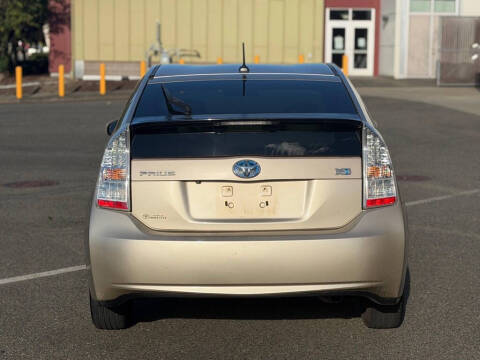 2010 Toyota Prius I