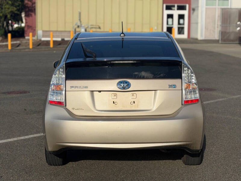 2010 Toyota Prius I