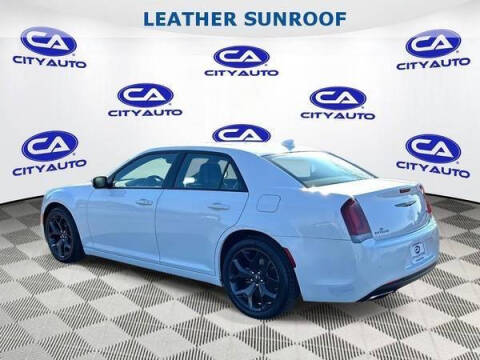 2023 Chrysler 300 S V6